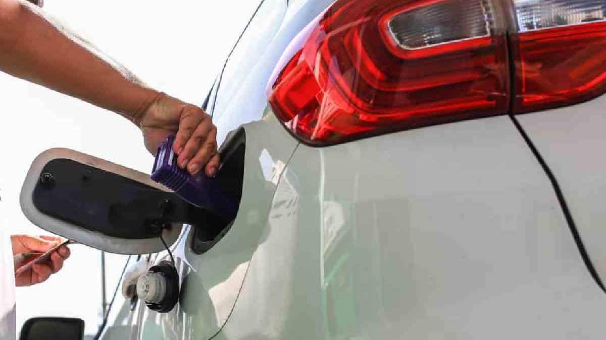 Fuel Additives: A Hidden Ally in Car Maintenance