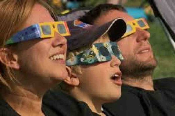 Where To Buy Solar Eclipse Glasses Near Me_