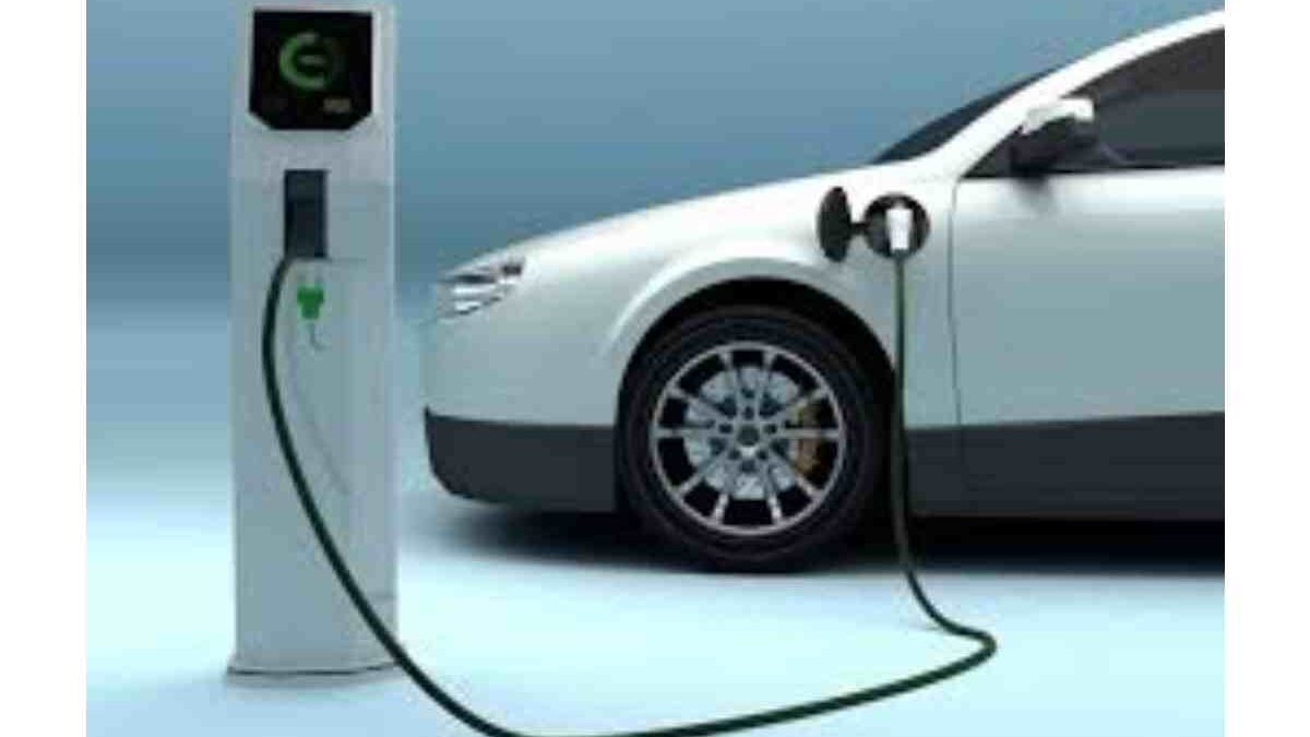 The Advantages and Disadvantages of Electric Vehicles
